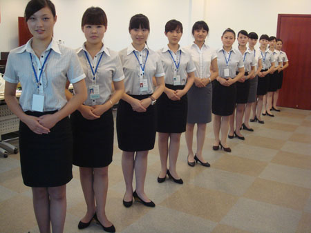 南瑞集团“会务服务·前台接待礼仪”培训经典案例解析